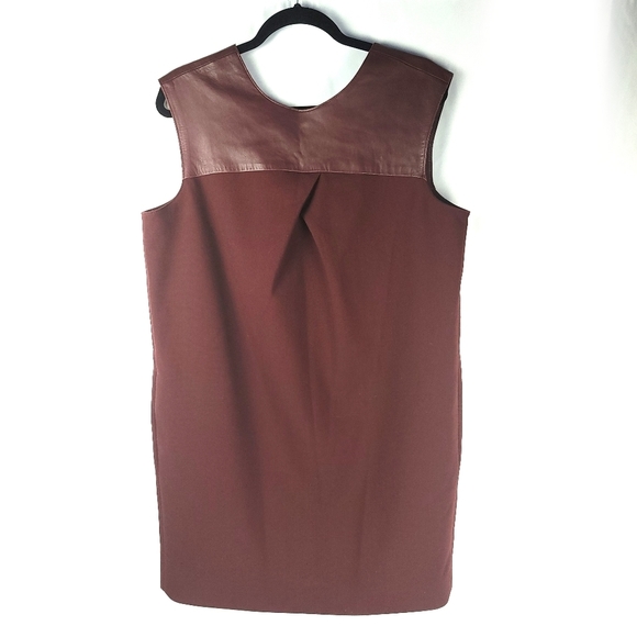 BR Monogram Sleeveless Lamb Leather Shift Dress - Picture 2 of 7